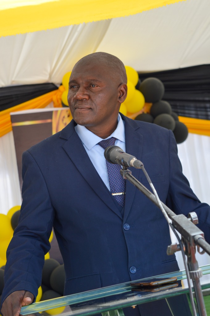 Mr. M. Mhuri